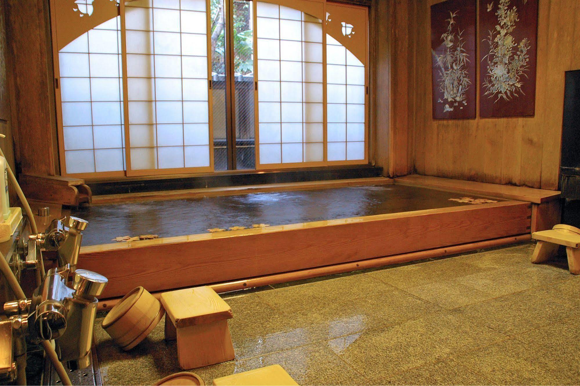 Seikoro Ryokan - Established In 1831 Otel Kyoto Dış mekan fotoğraf