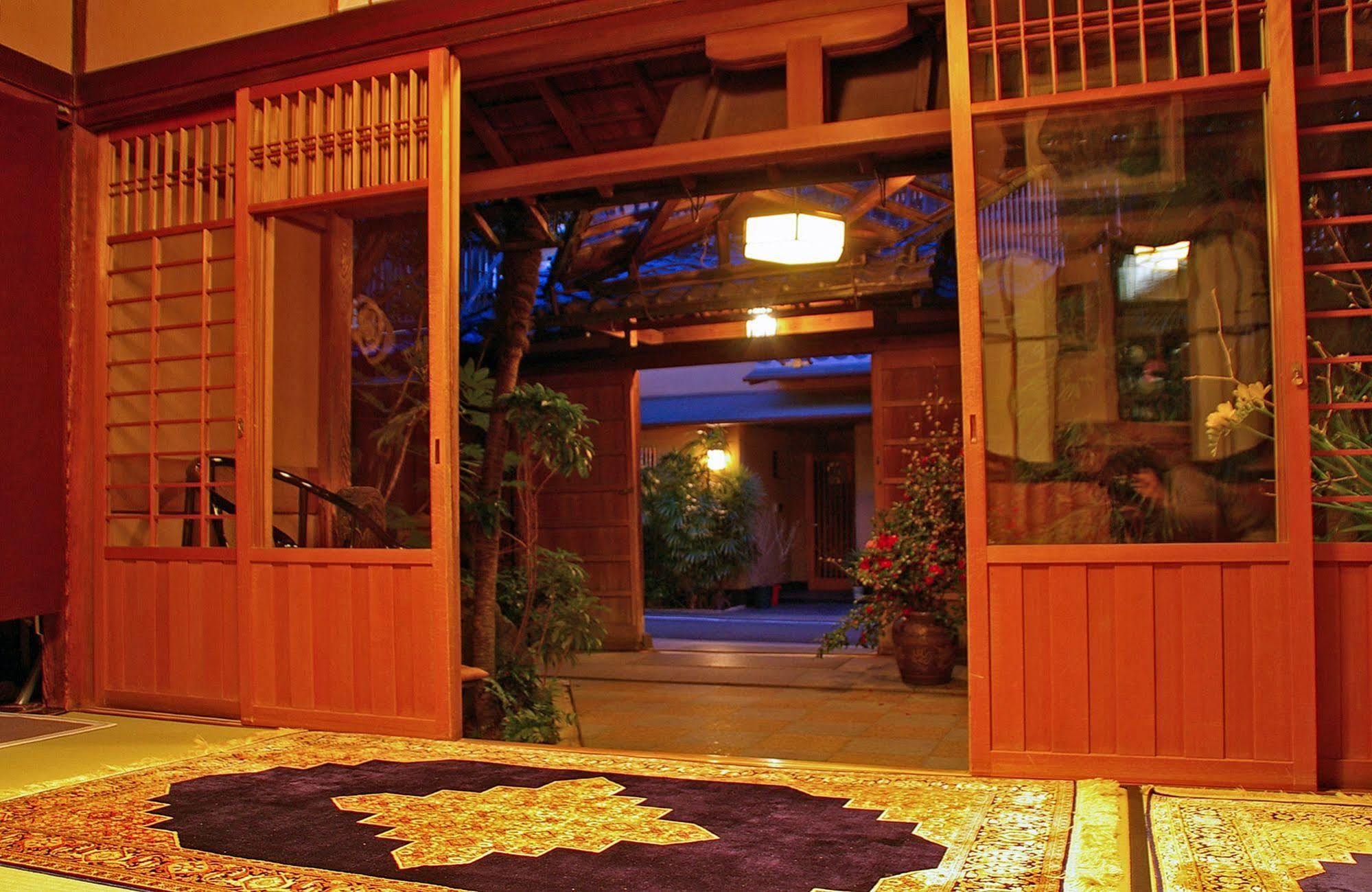 Seikoro Ryokan - Established In 1831 Otel Kyoto Dış mekan fotoğraf